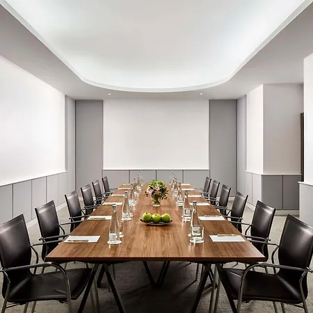 Hotel Nh Campo Grande 4*