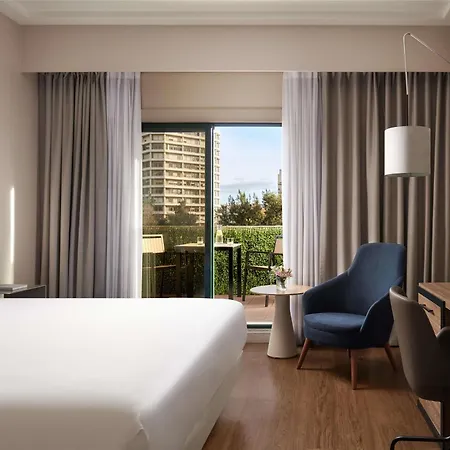 Hotel Nh Campo Grande 4*
