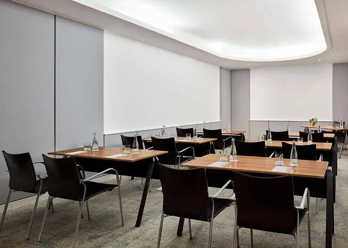 Nh Campo Grande 4* Lisbon