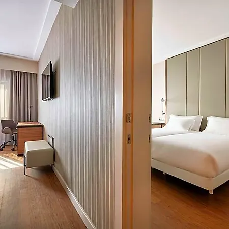 Hotel Nh Campo Grande 4*