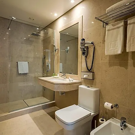 Hotel Nh Campo Grande Lissabon