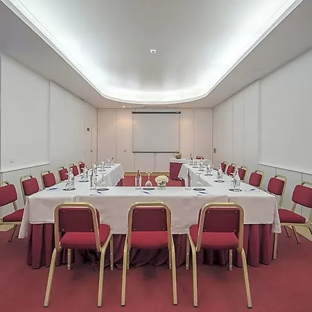Nh Campo Grande 4* Lissabon
