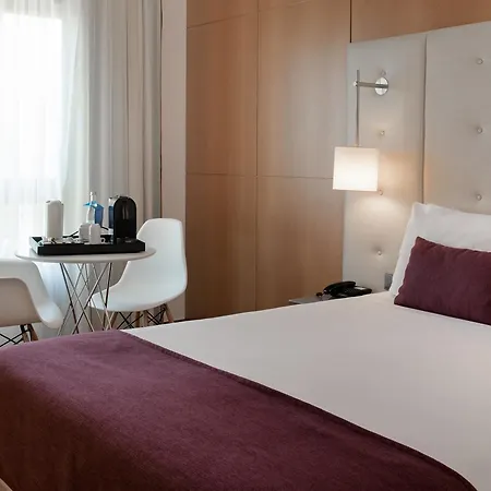 Nh Campo Grande Otel 4*