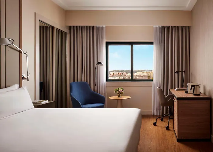 Hotel Nh Campo Grande Lisbona