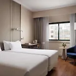 Nh Campo Grande 4* Лиссабон