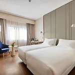 Nh Campo Grande Отель 4*